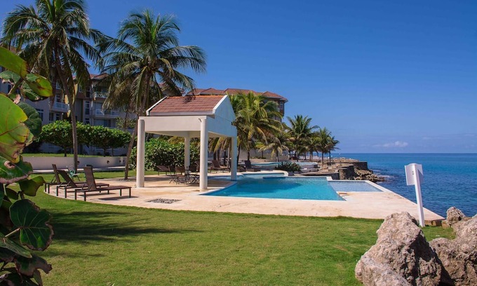 Tower Isle House | Seaside Condo 3 @ Whispering Seas