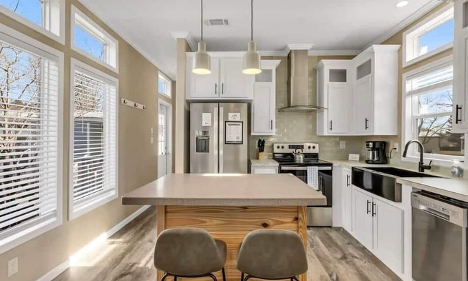 Owens Cross Roads House | Byrd 6 Cozy Byrd Nest