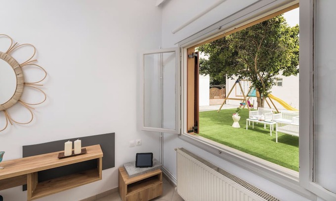 Nea Chora Villa | Luxury villa with pool 50m from the beach