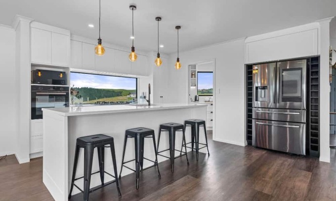 South Wairarapa District House | Countryside Haven Martinborough