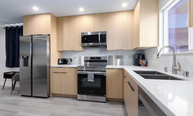 Grantville House | Centrally Located San Diego Home