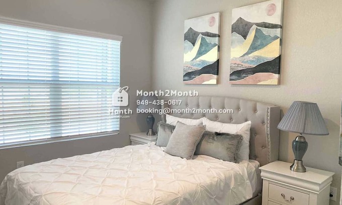 San Antonio House | Utopia on Booker Trail E#41225