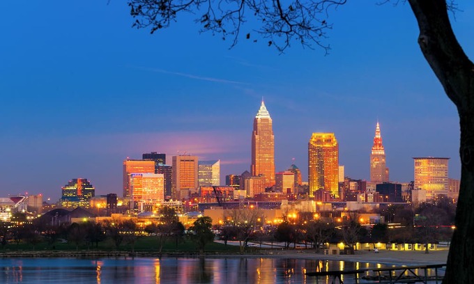 Downtown Cleveland House | 3 Convenient Rooms Near Rock and Roll Hall of Fame w/Plush Bedding