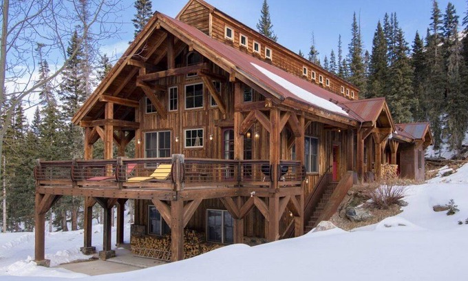 Taos Ski Valley Ski Chalet | Delightful 5-bedroom chalet in Taos Ski Valley with stunning views