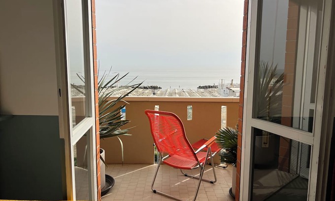 Misano Adriatico Apartment | Large and bright apartment with terrace in front of Misano beach