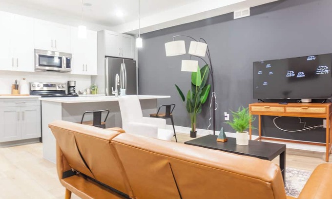 North Philadelphia East Apartment | Philly 2156 N New 3bd/ba