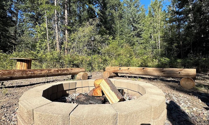Ronan RV Rental | Charming Dry RV Spot at the base of Mission Mountains
