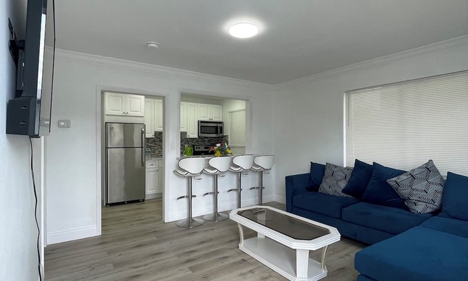 Central Oakland Park Apartment | Paradise Found: Luxurious Getaway Awaits at Lucea by the Sea