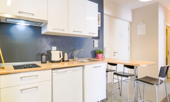 Urla Apartment | Flat w Pooltable and Tennis Table 15 min to Beach