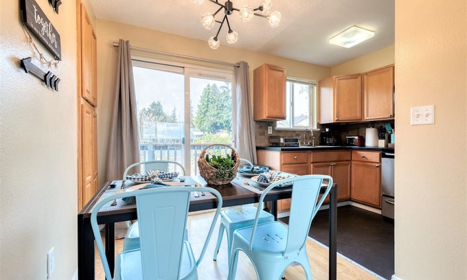 Highline Apartment | Perch - Cascade Vue 71 BY Betterstay: 1BR | SeaTac | Southcenter