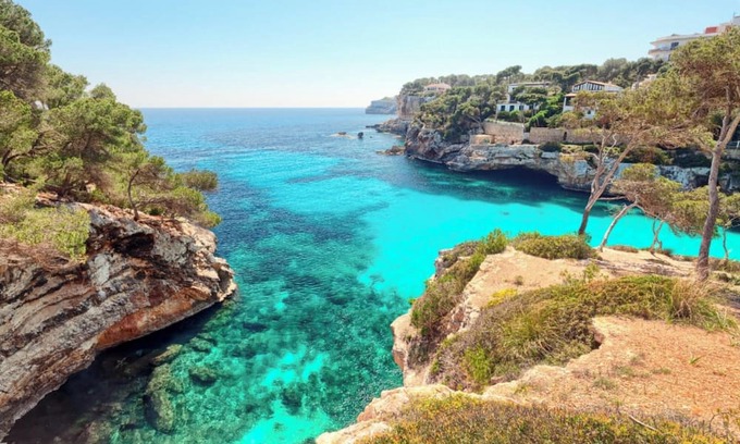 S'illot Apartment | Antic 201 - Two Bedroom Apartment, Sleeps 4