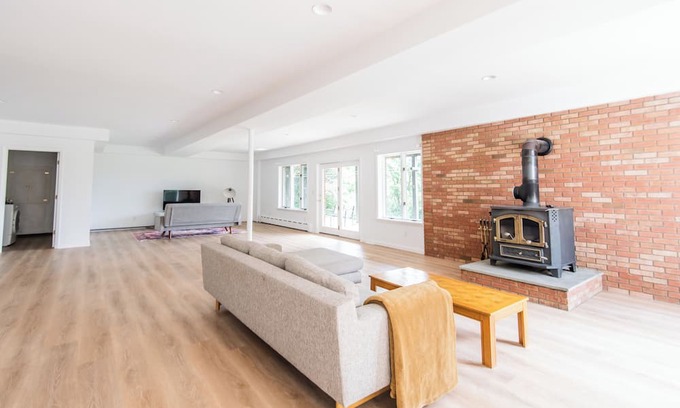 Claverack House | Camp Claverack- perfect for groups/events/photos