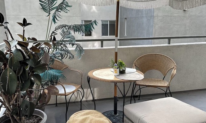 Cortez Hill Condo | DownTown Condo near Little Italy with parking: walking distance to everything!