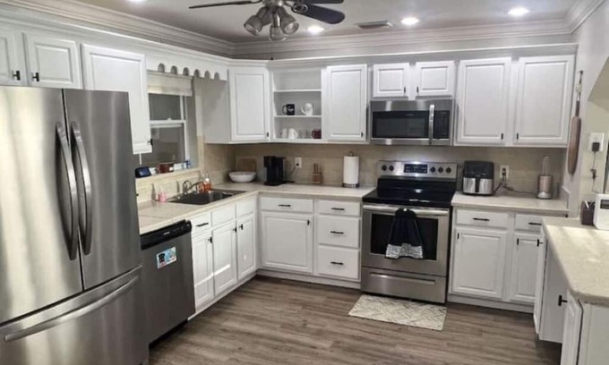 Charlotte Park House | Escape to Paradise: Spacious Living in the Heart of Punta Gorda!