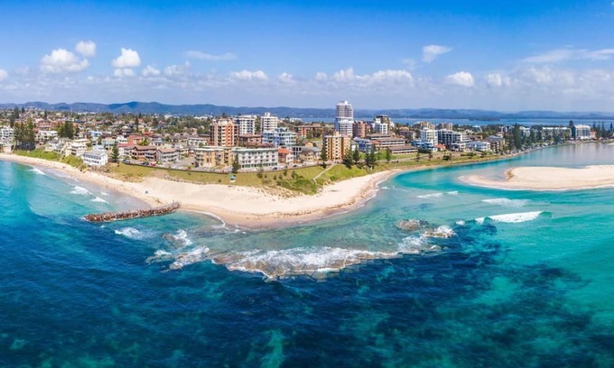 Forresters Beach House | Beachside Bliss - Forresters Beach