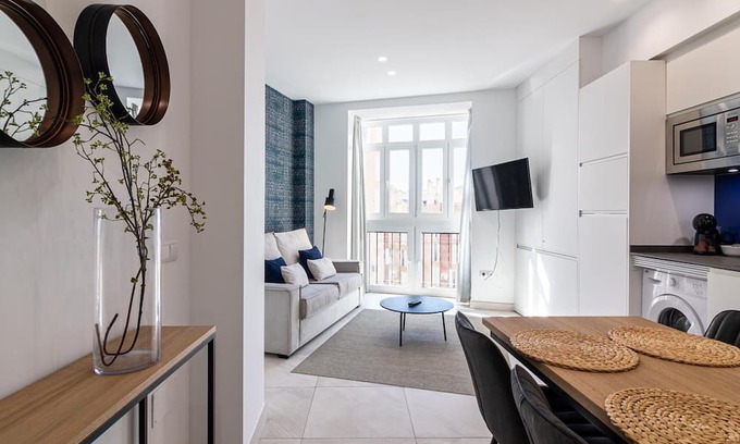 Capuchinos Apartment | Apartment Málaga, 2 bedrooms, 4 persons