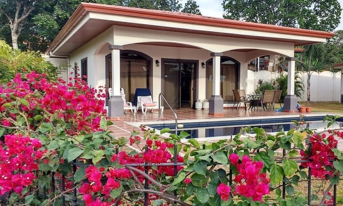 Garabito House | Poco Cielo Bungalow with Pool in Safe and Friendly Neighborhood