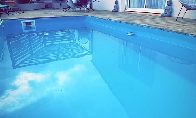 Blauzac Villa | Villa a 10 min Duzès