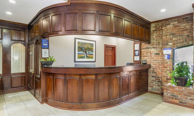North Chesterfield House | Inviting Guest Rooms Near VCU – Explore Events Year-Round Comfortably