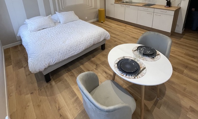 Dernier Sou Apartment | Appartement Hyper Cosy en Vieille Ville de Boulogne Sur Mer