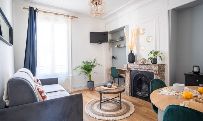Cote Ouest Ormeaux Apartment | Appartement à Deux pas de la Gare et Proximité Tram Pour Plage