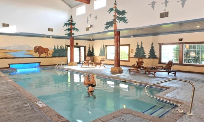 St. Joseph House | St. Joseph's Historical Escape with Complimentary Shuttle | 3 Units