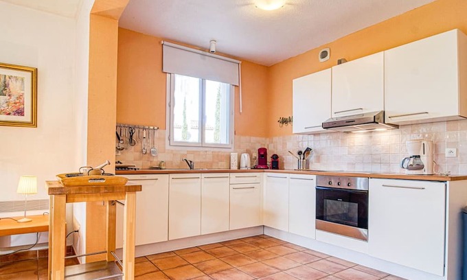 Nans-les-Pins Apartment | Beautiful apartment for 6 people with WIFI, pool, TV, terrace and parking