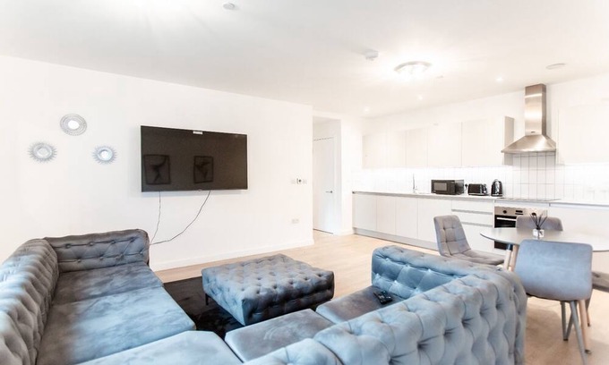 Gascoigne Apartment | Brand New Luxurious 2-Bed Apartment in Barking