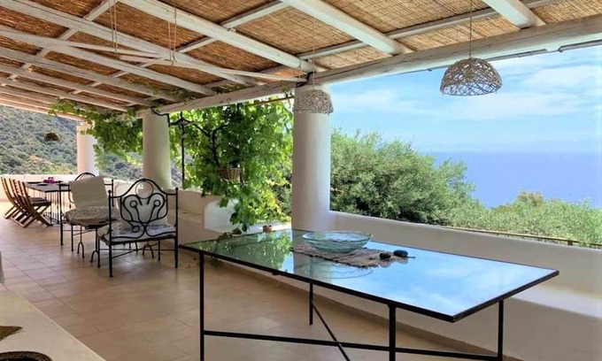 Leni House | House L'Ulivo di Rinella