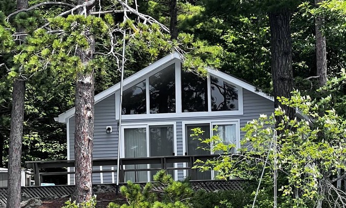 Alton Bay Cabin | Wonderful cabin lakefront in Alton