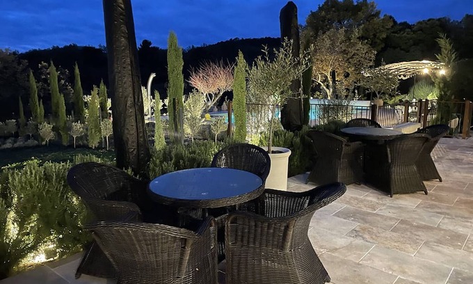 Murs Apartment | Apartment Murs, 5 bedrooms, 10 persons