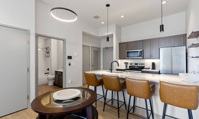 Downtown Apartment | Downtown LEX - Keeneland Condo