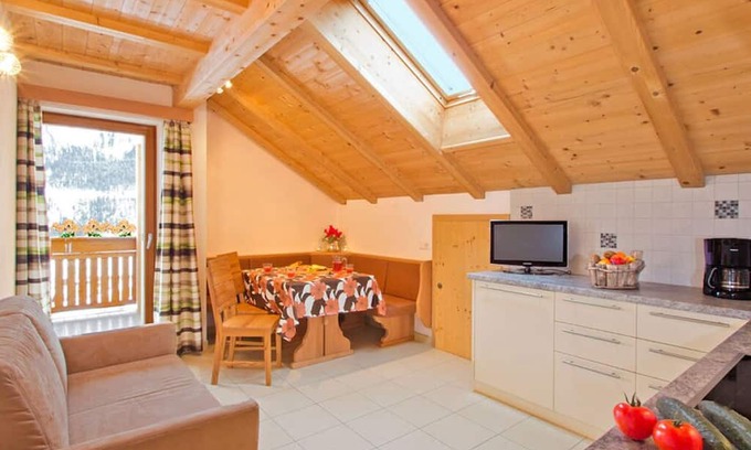 San Martino in Badia Apartment | Apartment in St. Martin in Thurn