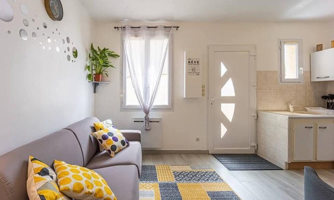 Orly Apartment | Orchidee - 7 min Aéroport Orly Paris