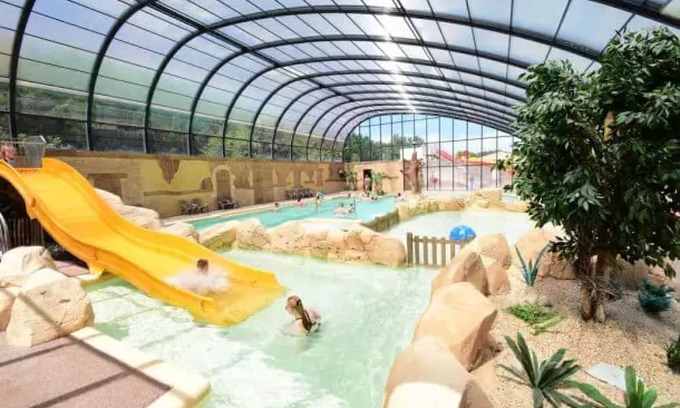 Saint-Julien-des-Landes House | Camping 5 étoiles - Piscine - eec0bf