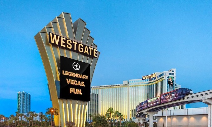 Las Vegas Resort | Four Bedroom Presidential Suite WGR