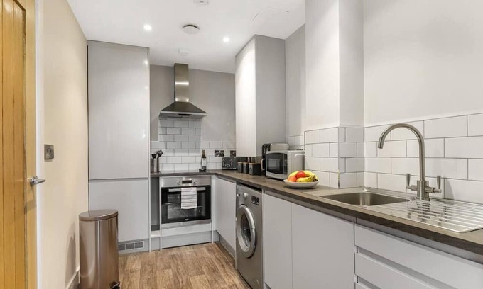 Andover Apartment | Beautiful Executive Apartment 5