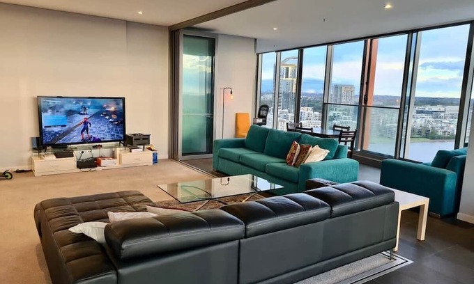 Wentworth Point Apartment | U2410T · Spacious 2 Bed unit with view