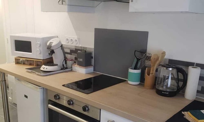 Vierzon Apartment | "Le Cocooning" - Parking Gratuit - Arrivée Autonome