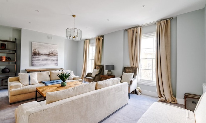 Canonbury House | Grandeur Islington Home