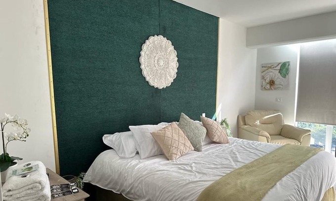 Zona 13 Apartment | Bertiz Cozy Airport