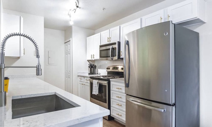 Northeast Colorado Springs Apartment | Modern Apartment in Prime Location (ID9129X87)