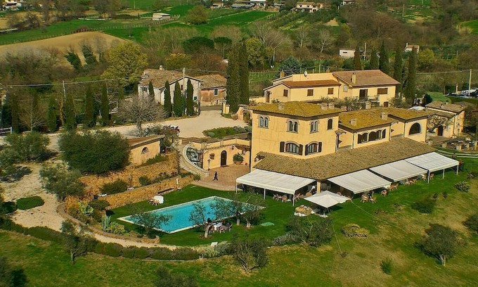 Poggio Catino Resort | Superior Romantica Suite "Il Torrino"
