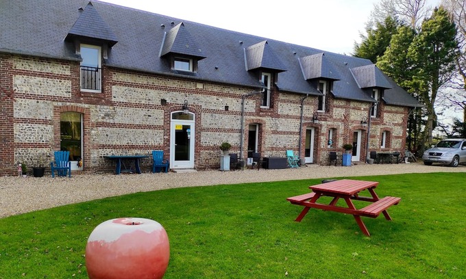 Saint-Leonard House | Homerez - Amazing house 1 km away from the beach for 9 ppl. at Saint-Léonard
