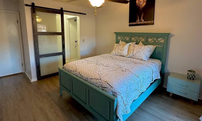Baymeadows House | Your home away from home