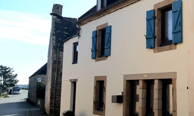 Poullan-sur-Mer House | Gite 6 personnes aux portes de la Pointe du Raz