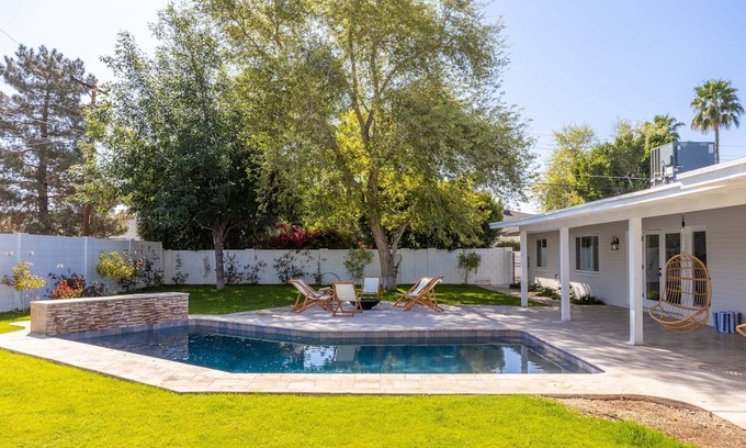 Tierra Feliz House | Arcadias Olive Grove by HomeSlice Stays