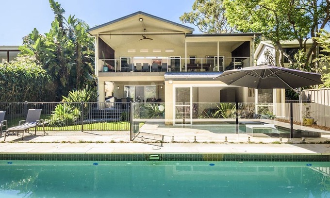 Macmasters Beach House | Le Shack - Macmasters Beach