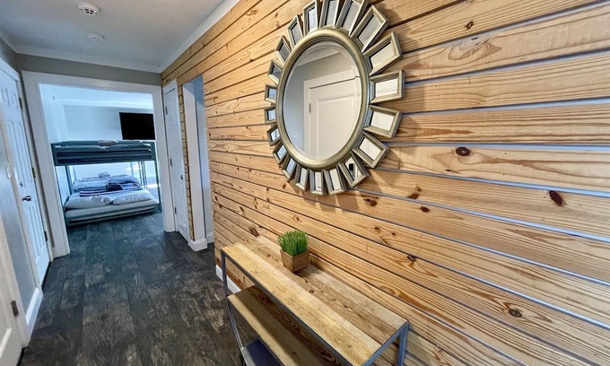Brent House | Camp White Oak House