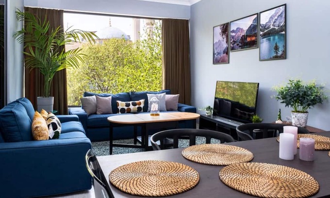 Goztepe Apartment | Charming Flat Near Bagdat Street in Kadikoy